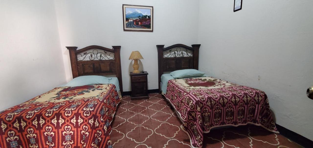 Hospedaje El Viajero Antigua Lli Екстериор снимка