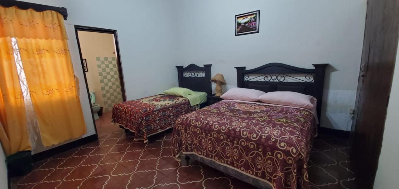 Hospedaje El Viajero Antigua Lli Екстериор снимка