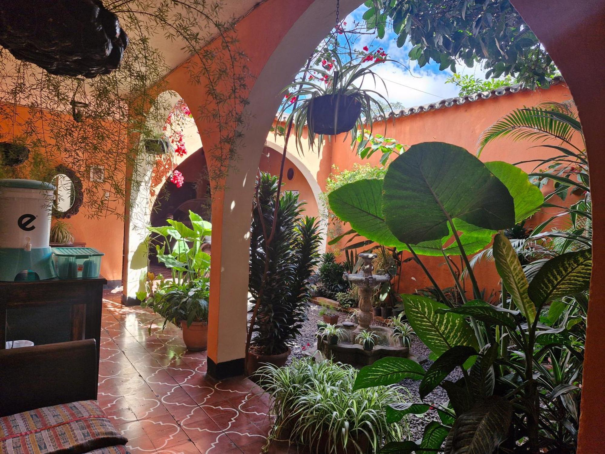 Hospedaje El Viajero Antigua Lli Екстериор снимка