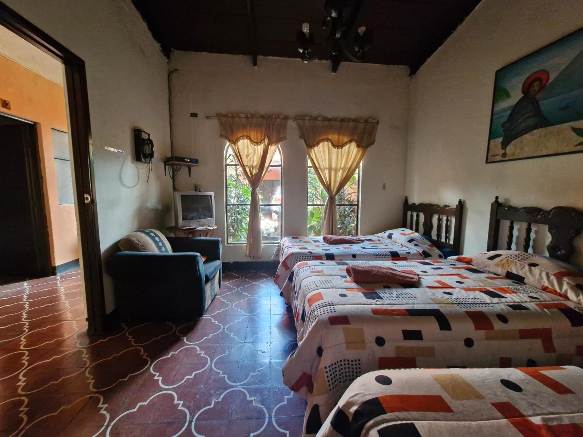 Hospedaje El Viajero Antigua Lli Екстериор снимка