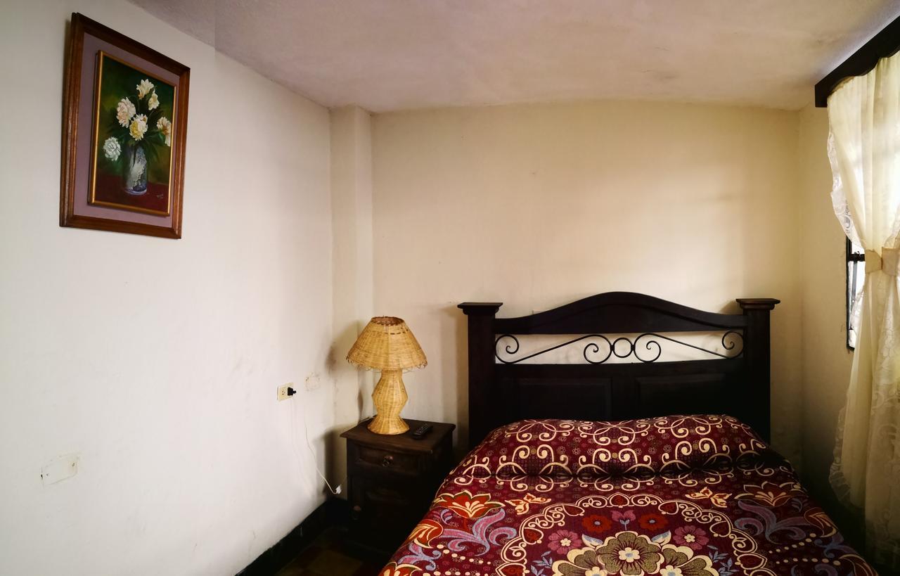 Hospedaje El Viajero Antigua Lli Екстериор снимка
